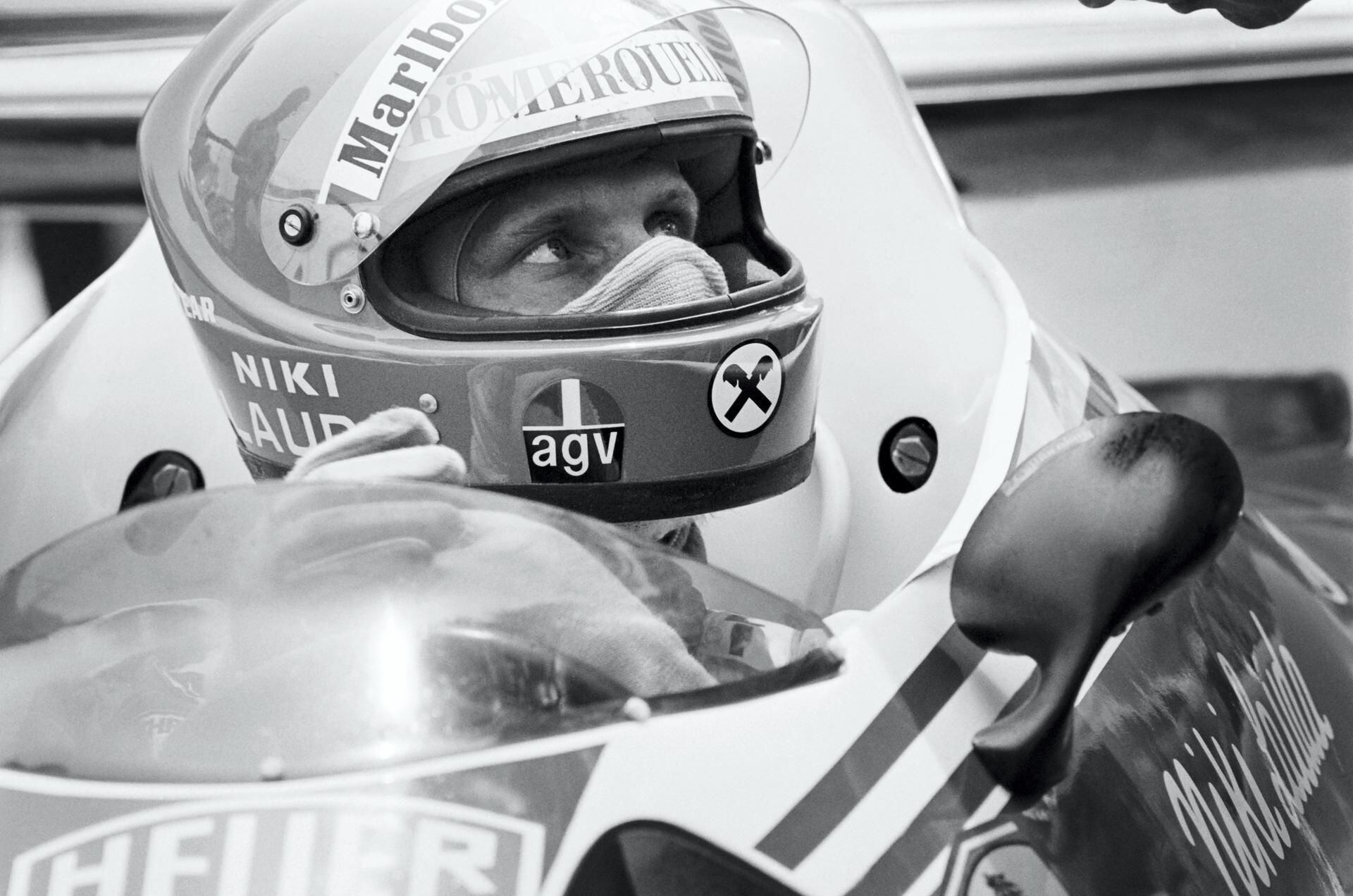 Niki Lauda: F1 legend back in hospital five months after lung