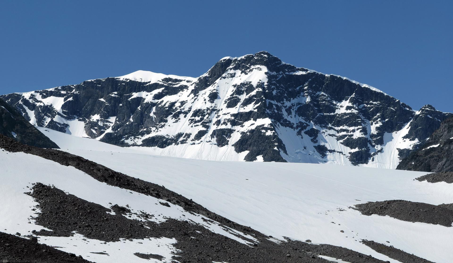 Italian officials warn Mont Blanc glacier could collapse