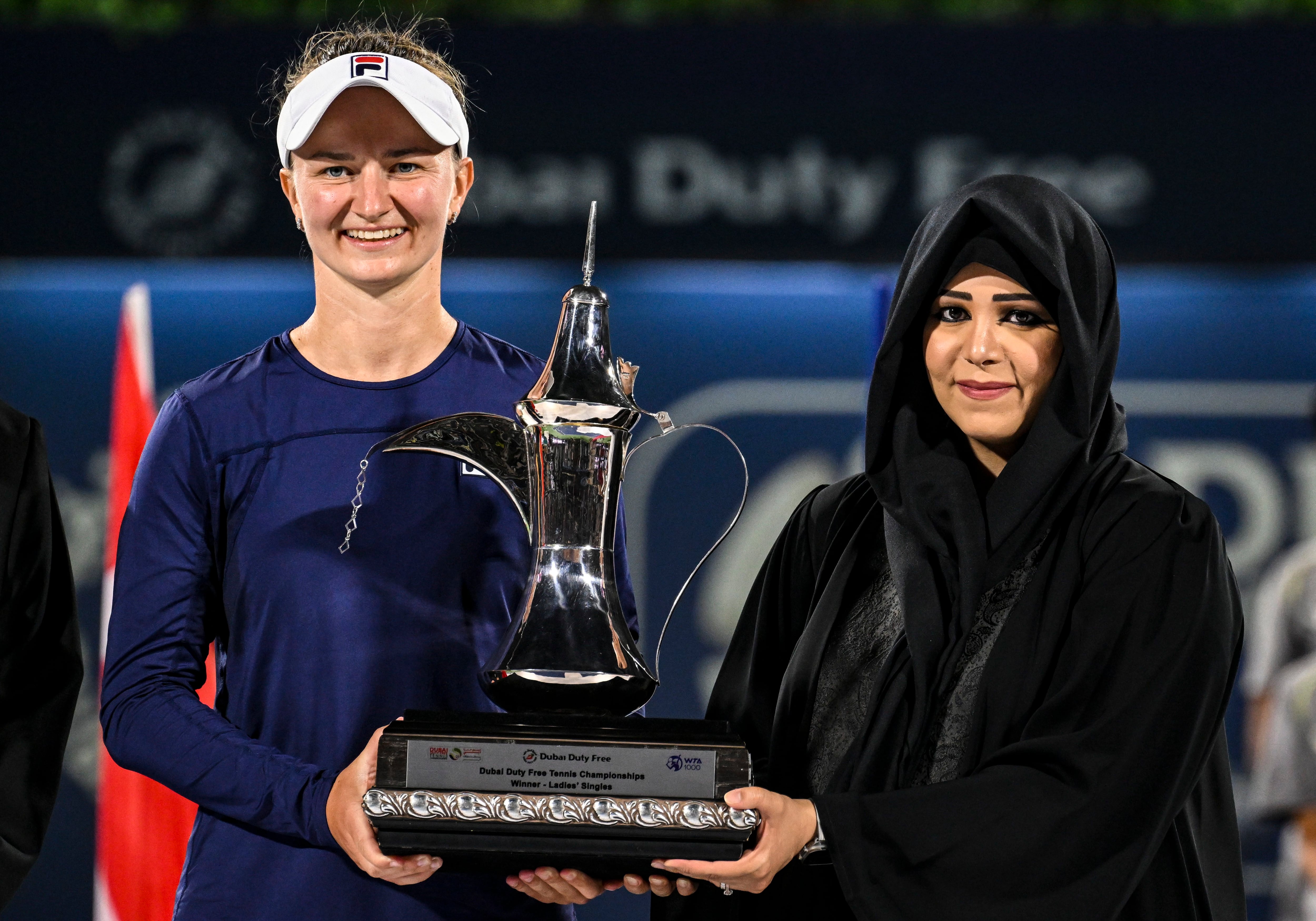 WTA Tour news: Barbora Krejcikova stuns World No 1 Iga Swiatek to clinch  Dubai crown