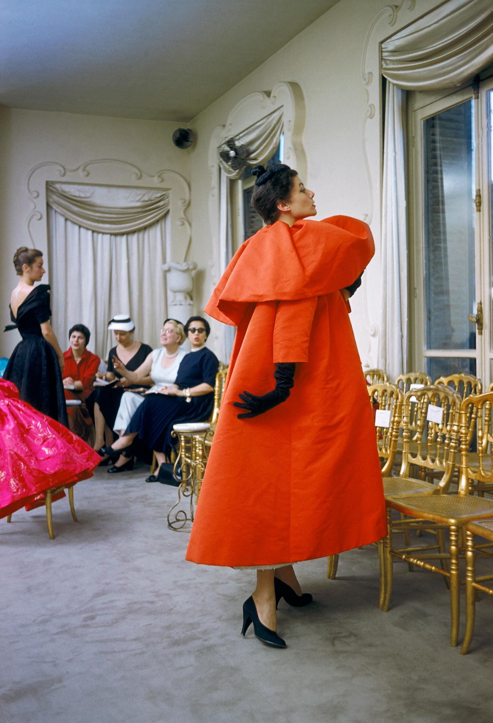 PIN–UP  MAISON RELOADED: Balenciaga Reinvents Its Paris HAUTE Couture HQ