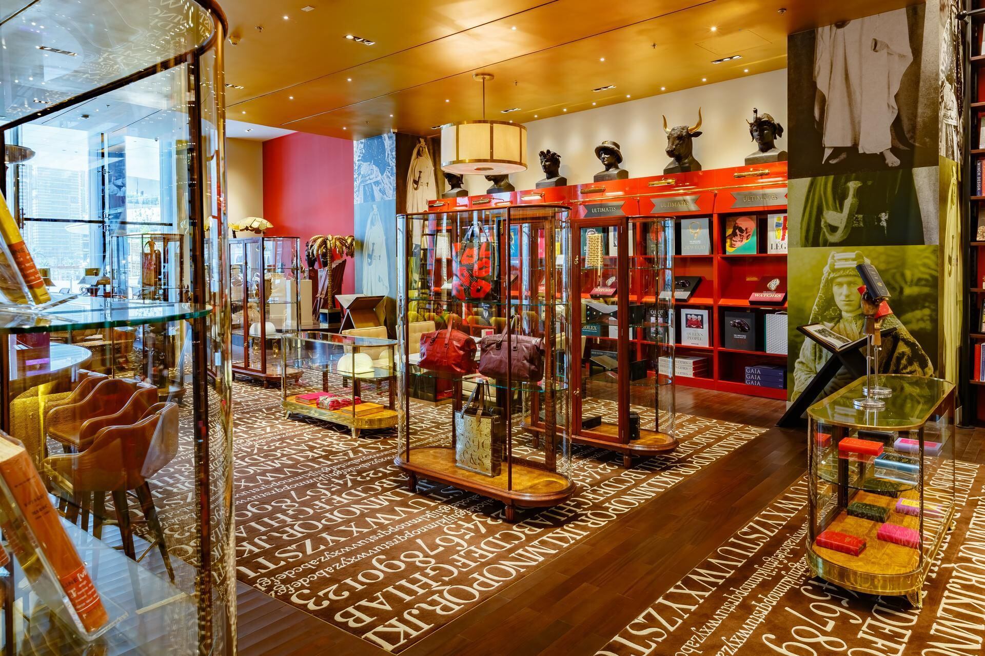 Pop-up store for Louis Vuitton jewelry and watches in the Dubai Mall