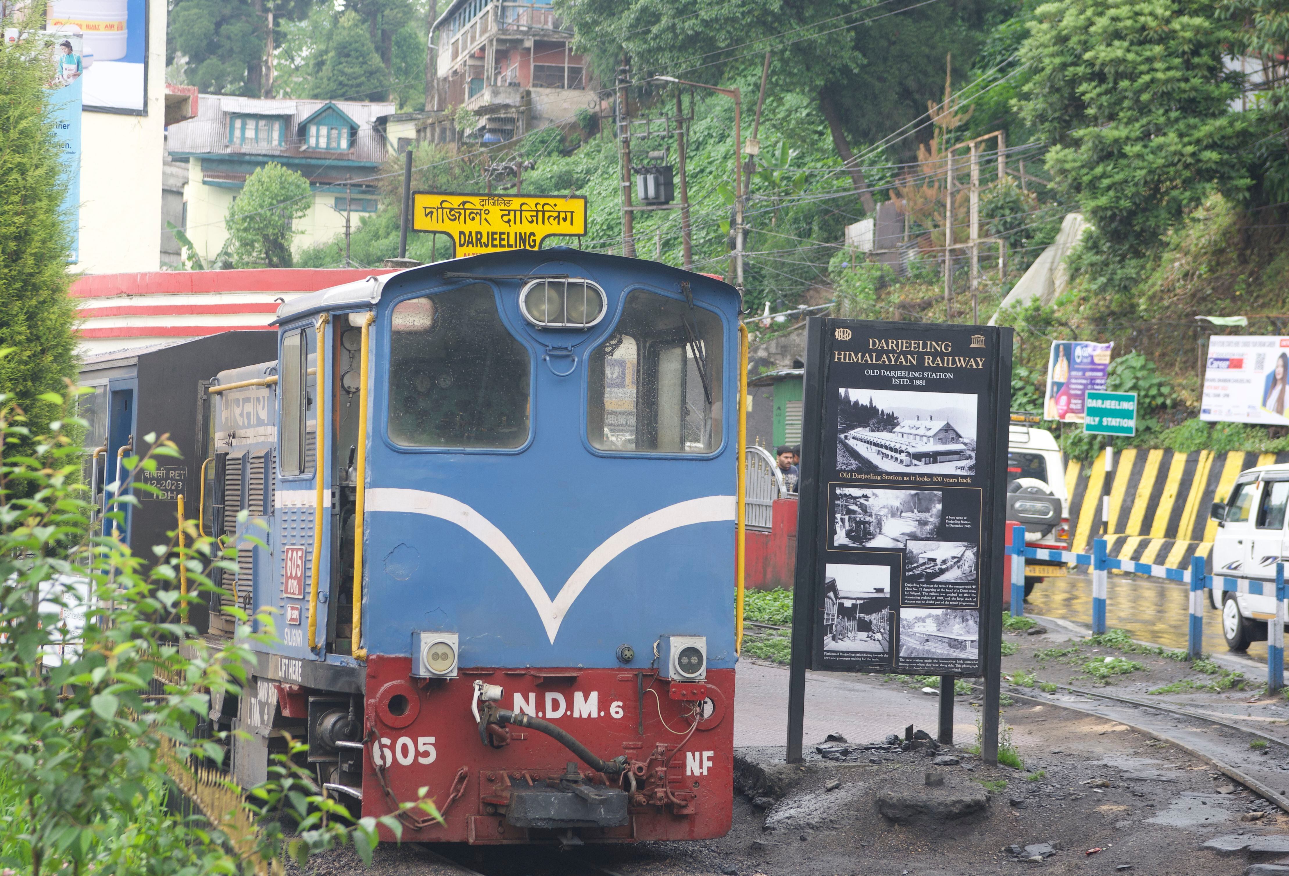 Indian Railways Darjeeling Toy Train Full Journey 