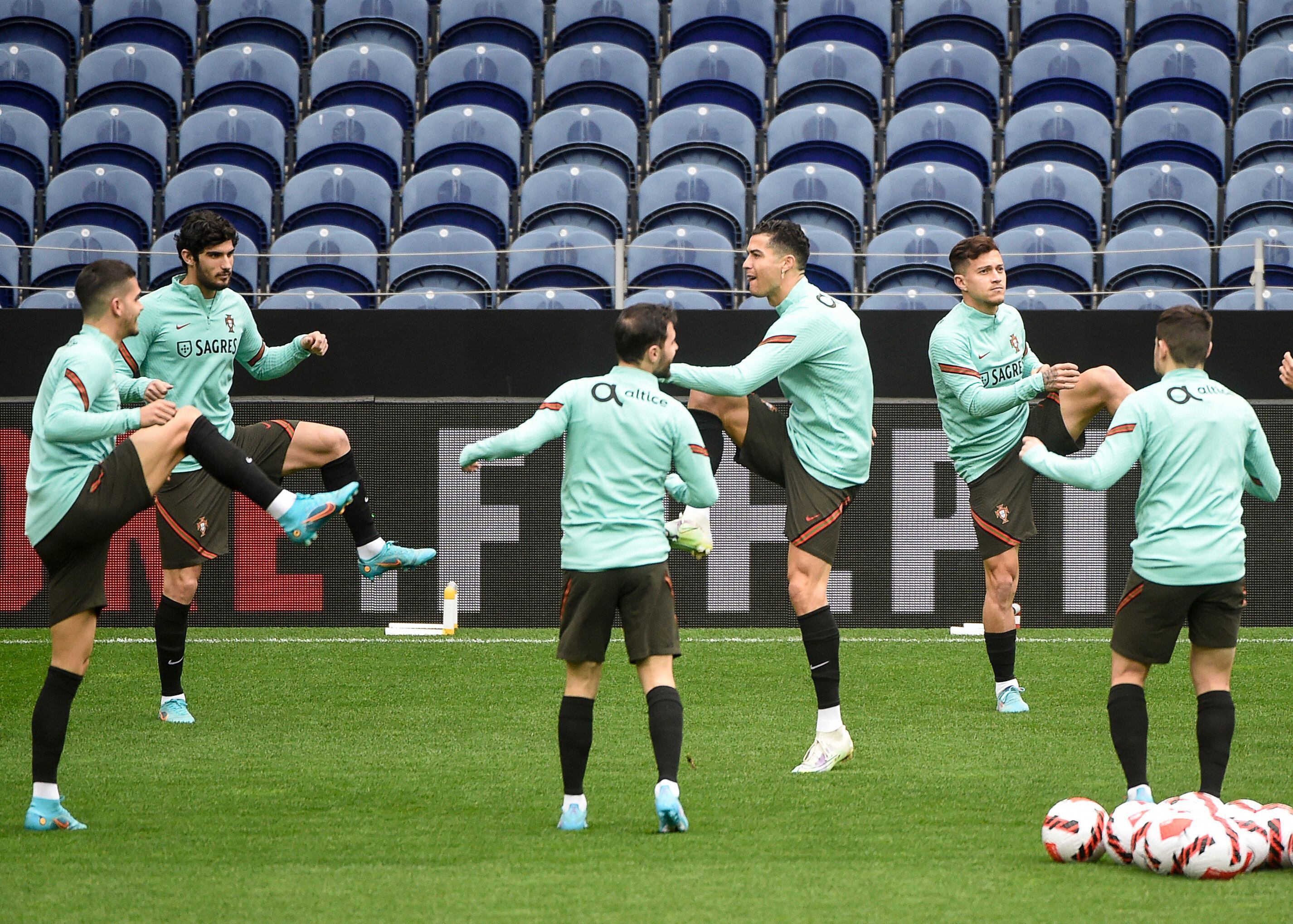 Ronaldo's Portugal without first-choice centre-backs for 2022 World Cup  play-off vs Turkey as Pepe ruled out