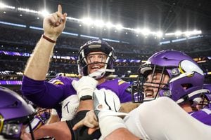 Vikings clinch NFC North title with biggest comeback in NFL history