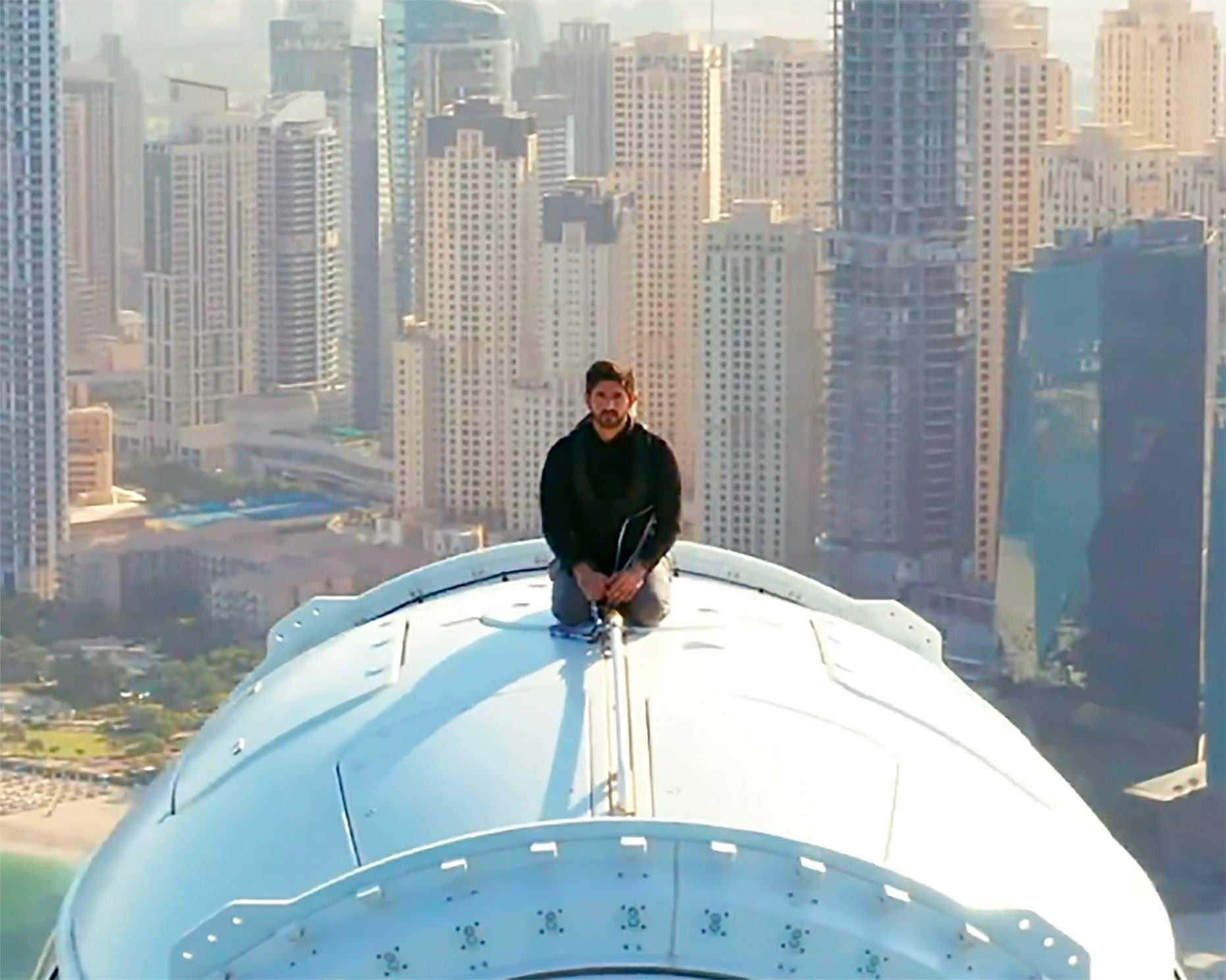 Watch Sheikh Hamdan Ride On Top Of Ain Dubai As It Opens To The Public