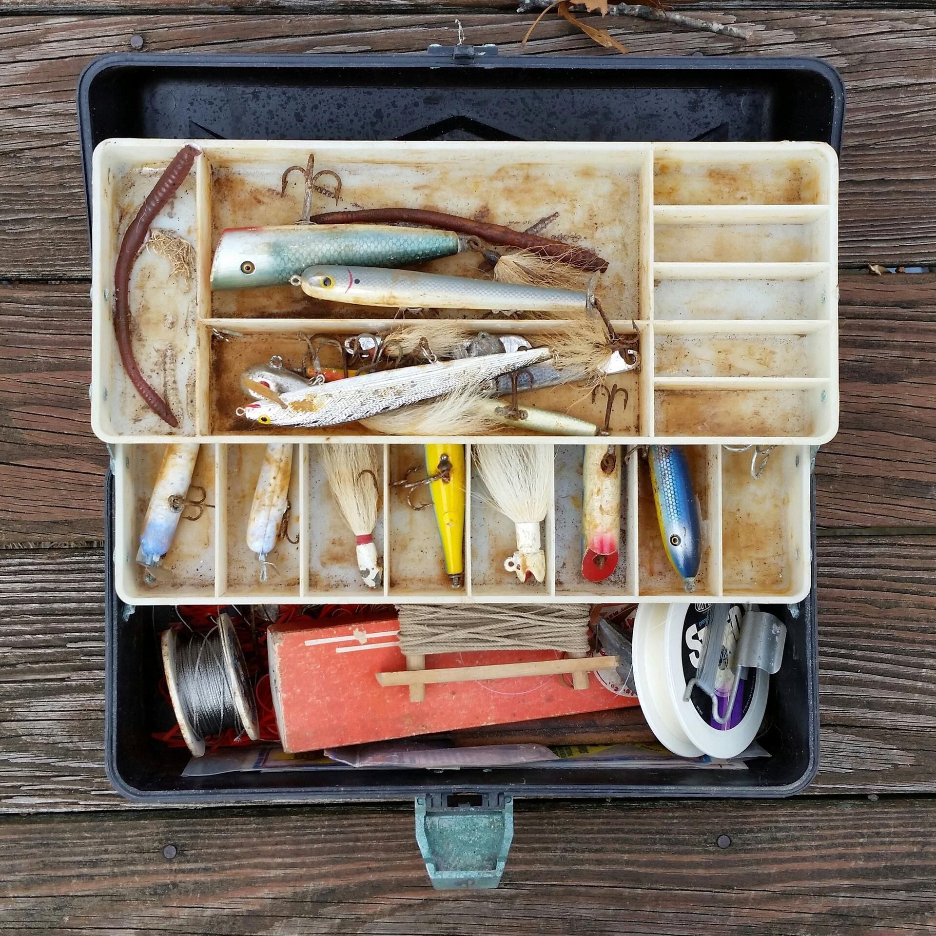 Prepare for Your Deep-Sea Fishing Trip with These Six Tacklebox Tools - Eat  Alabama Seafood