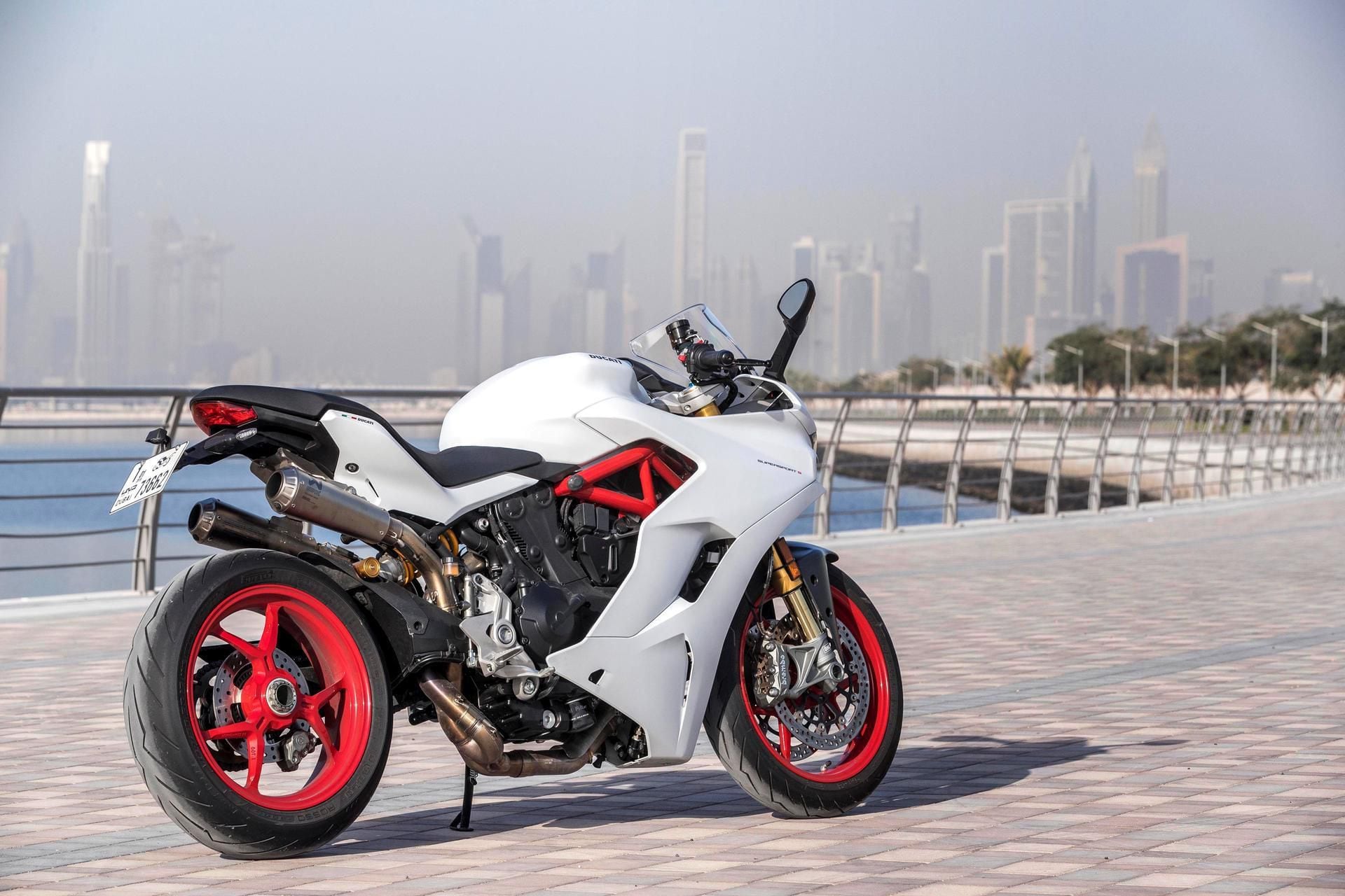 2018 deals ducati supersport