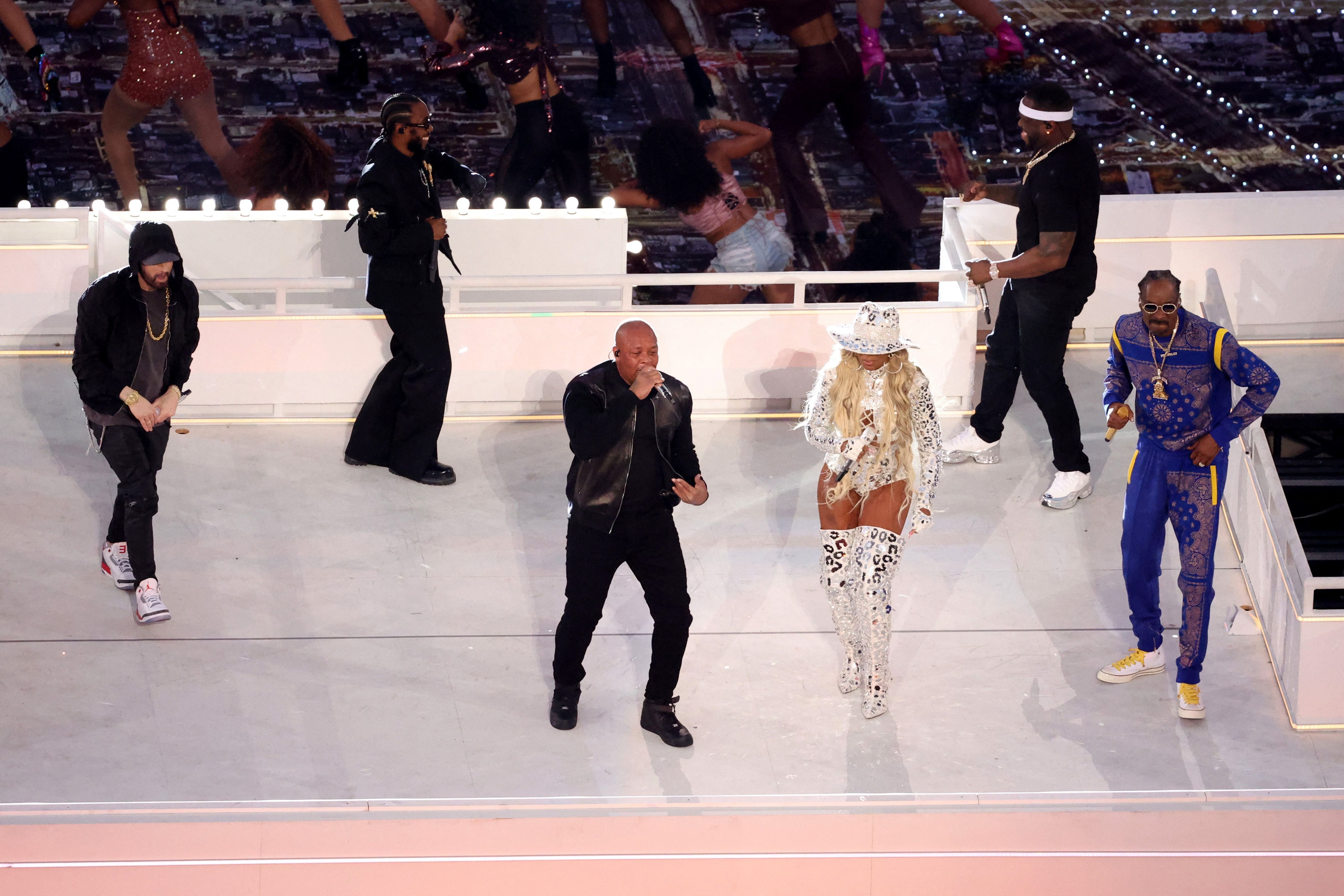 B/R Kicks on X: Eminem in a special Air Jordan 3 during #SuperBowl  halftime 