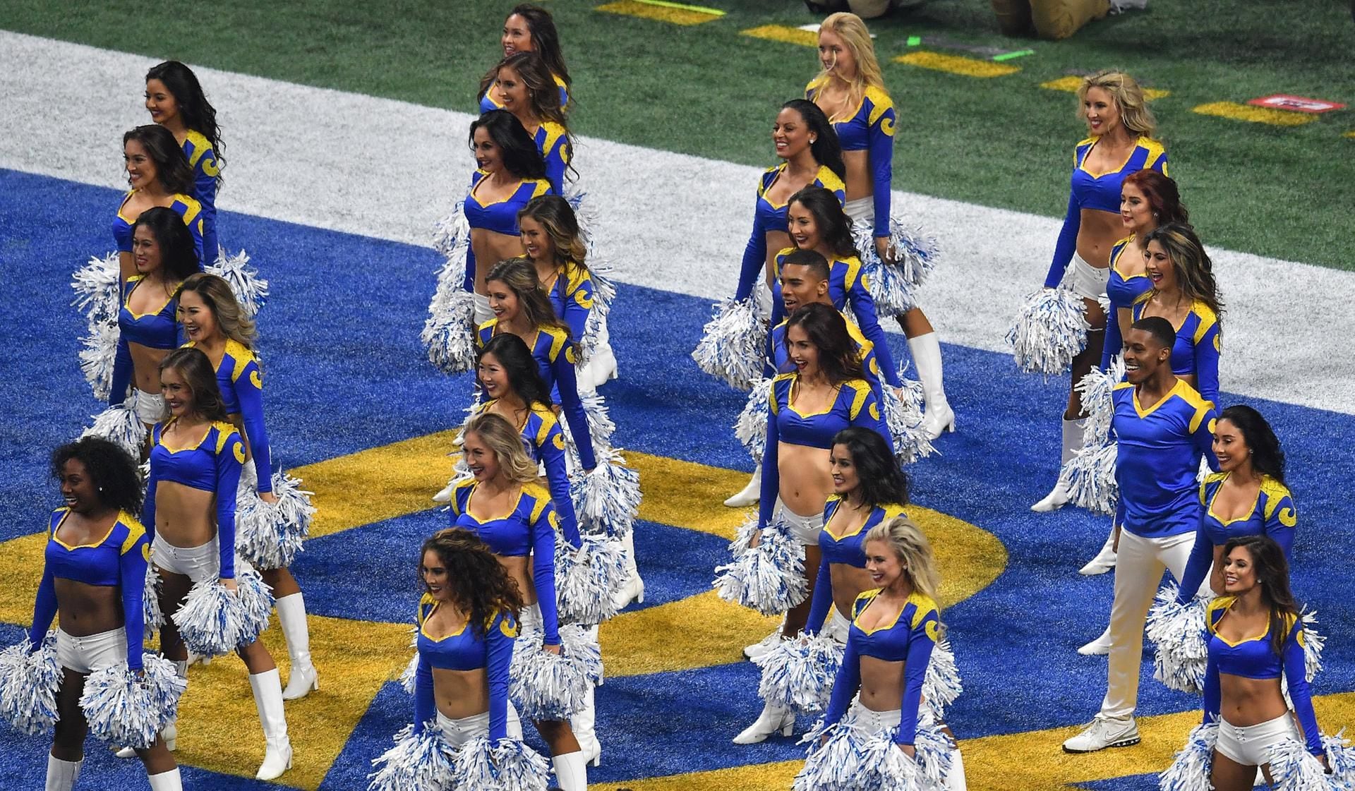 Super Bowl bound LA Rams' male cheerleaders are making NFL history - ABC  News