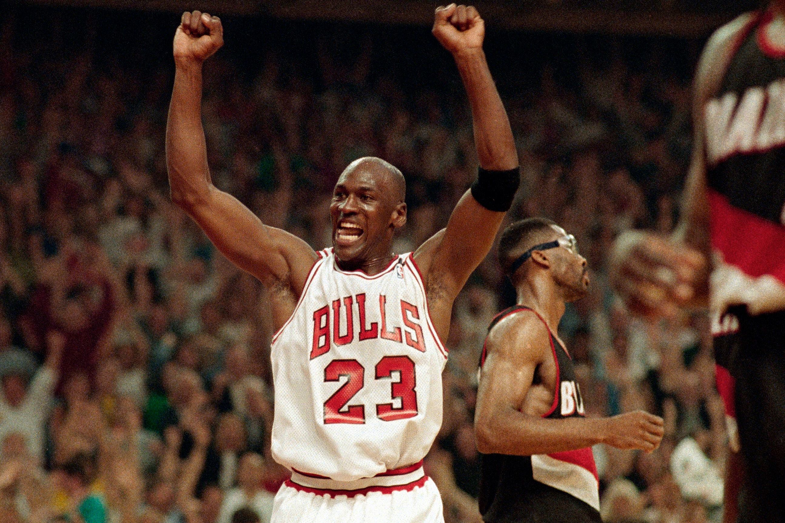 Michael Jordan Game-Worn '98 Finals Jersey Fetches Staggering $10 Mil At  Auction