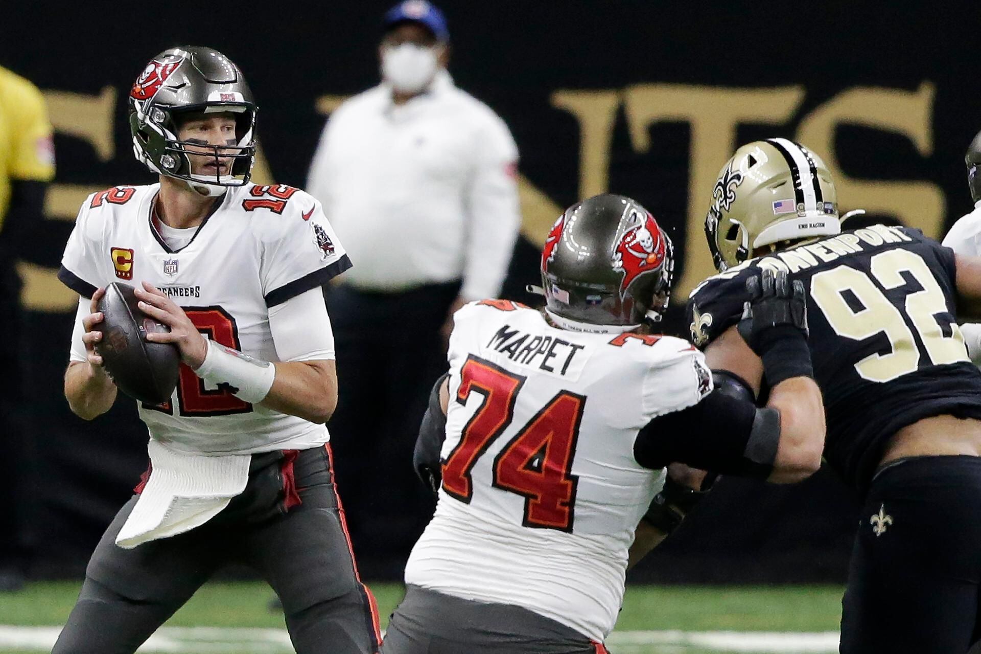 Tom Brady's Bucs oust Drew Brees' Saints, reach NFC Championship