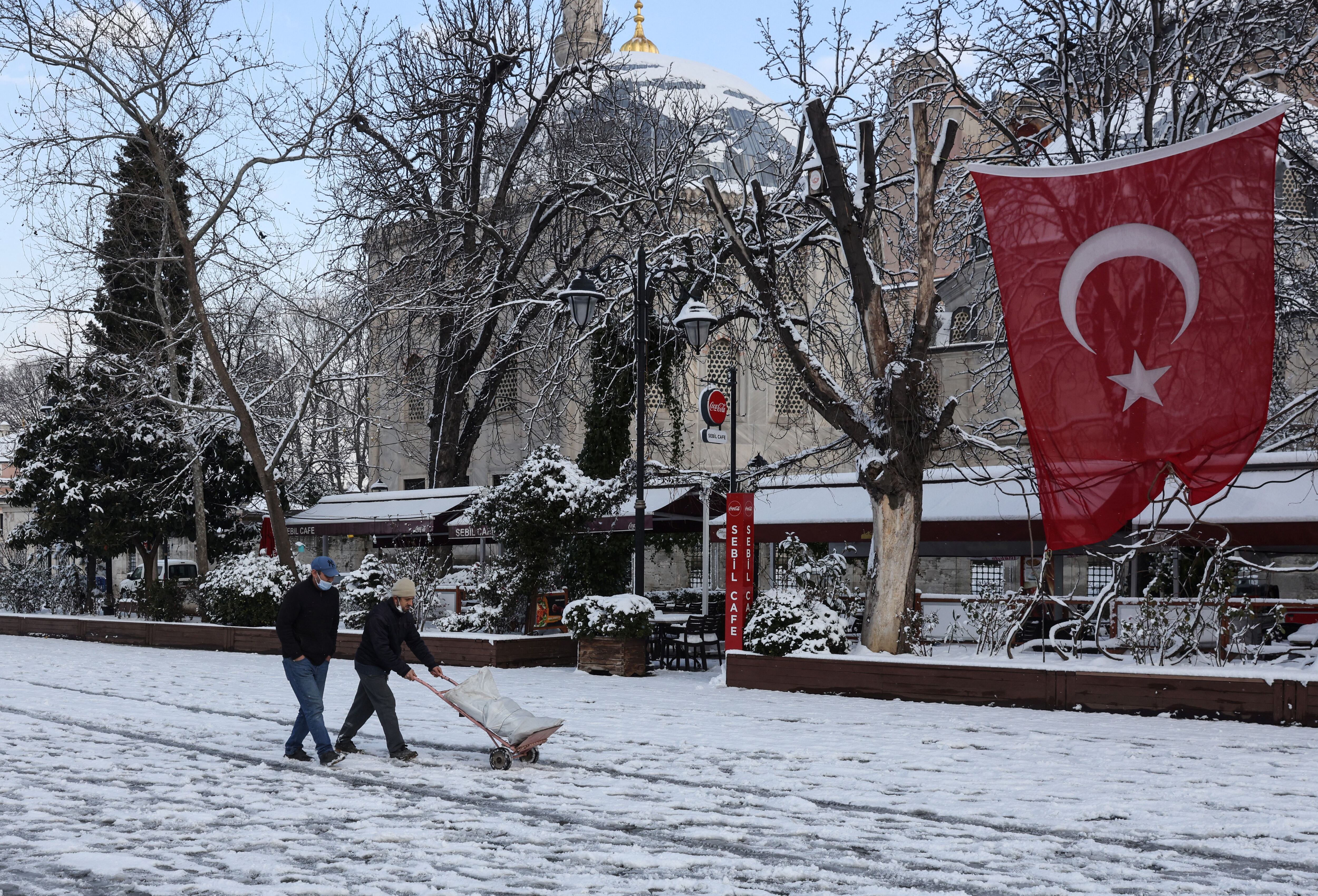 Riot police called to Istanbul airport as tourists stranded by