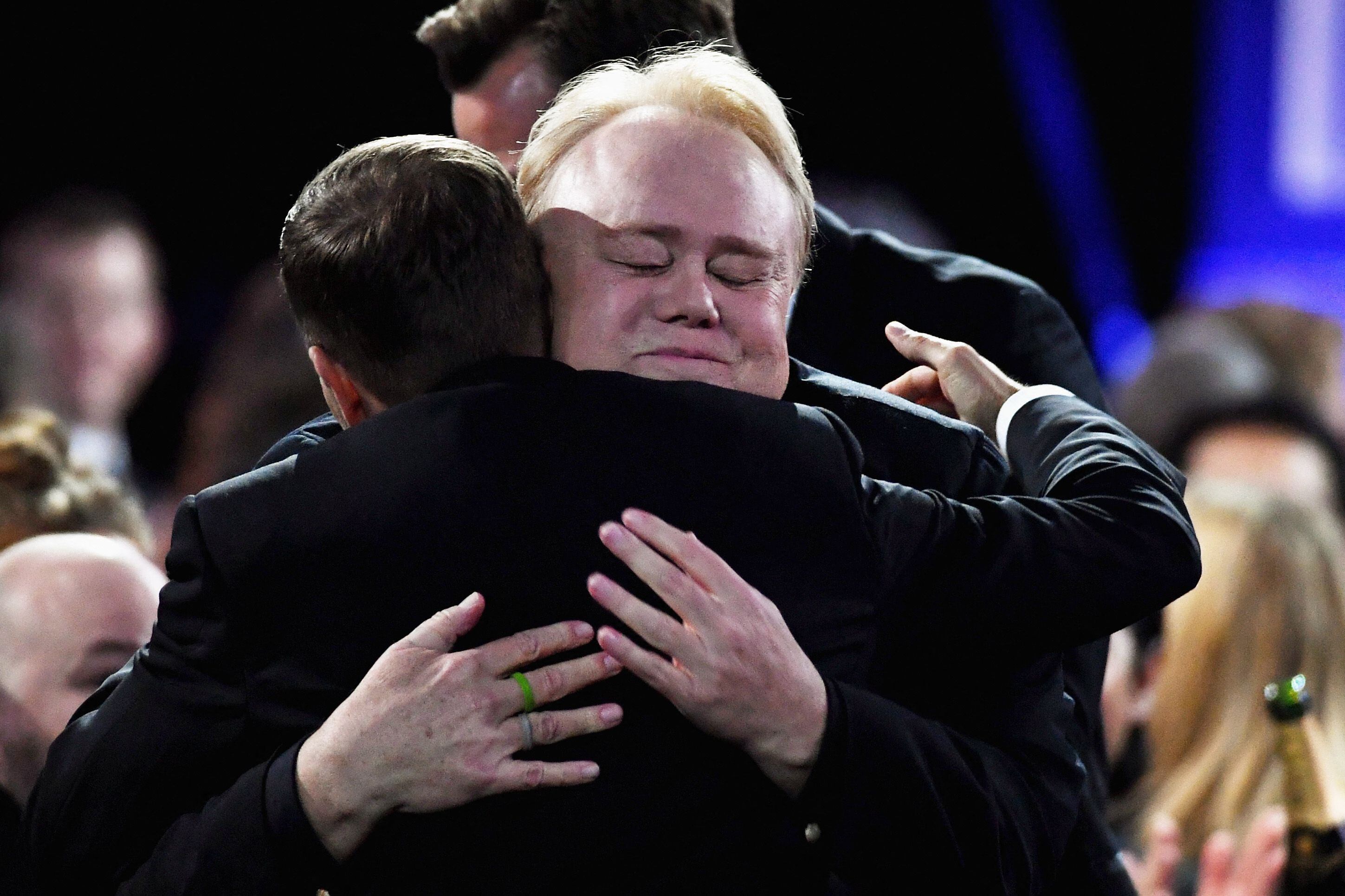 Louie Anderson Dead: Comedian & Emmy Winner Was 68 – Deadline