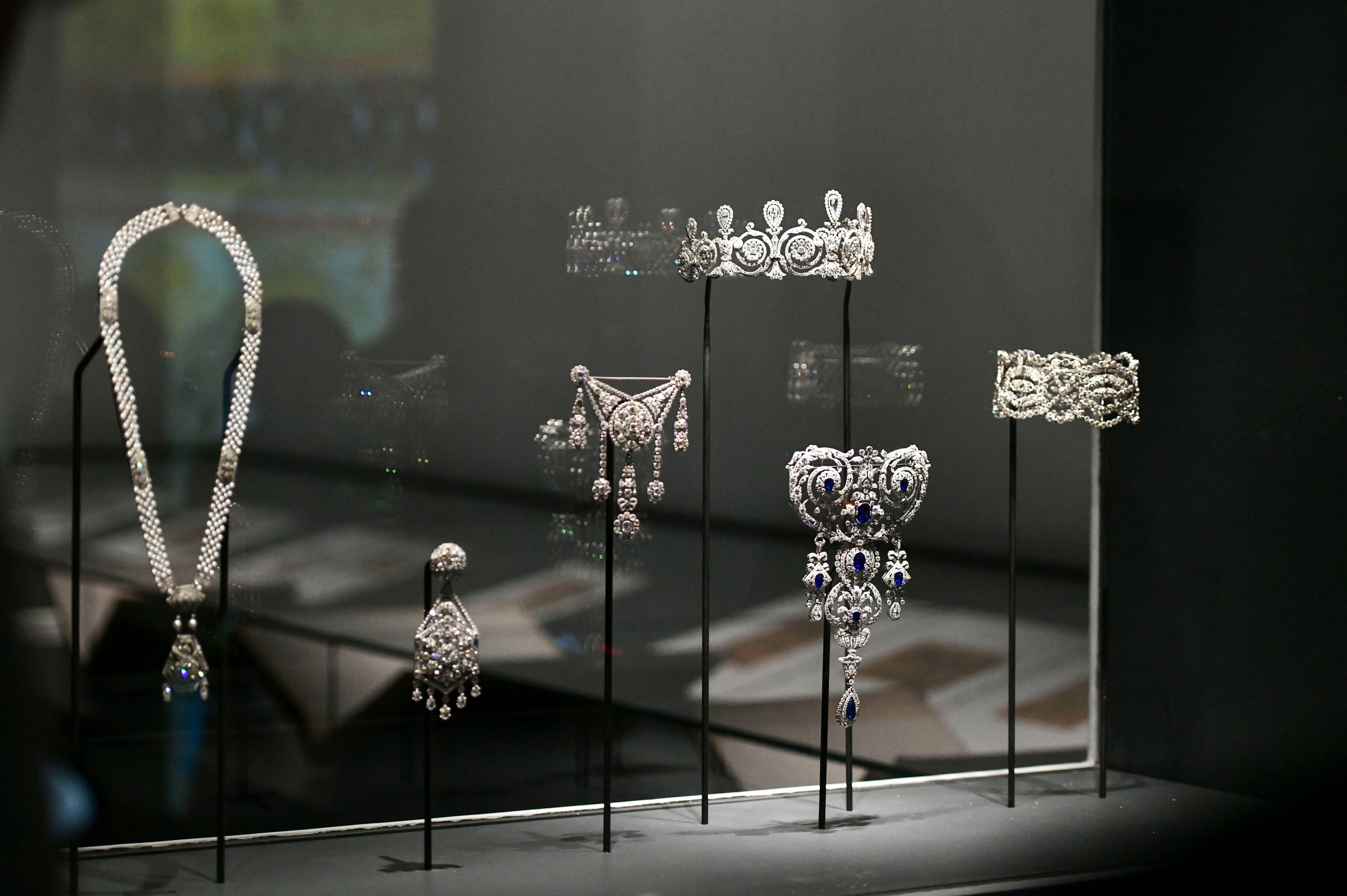 Cartier s connection to Islamic world explored in Louvre Abu Dhabi