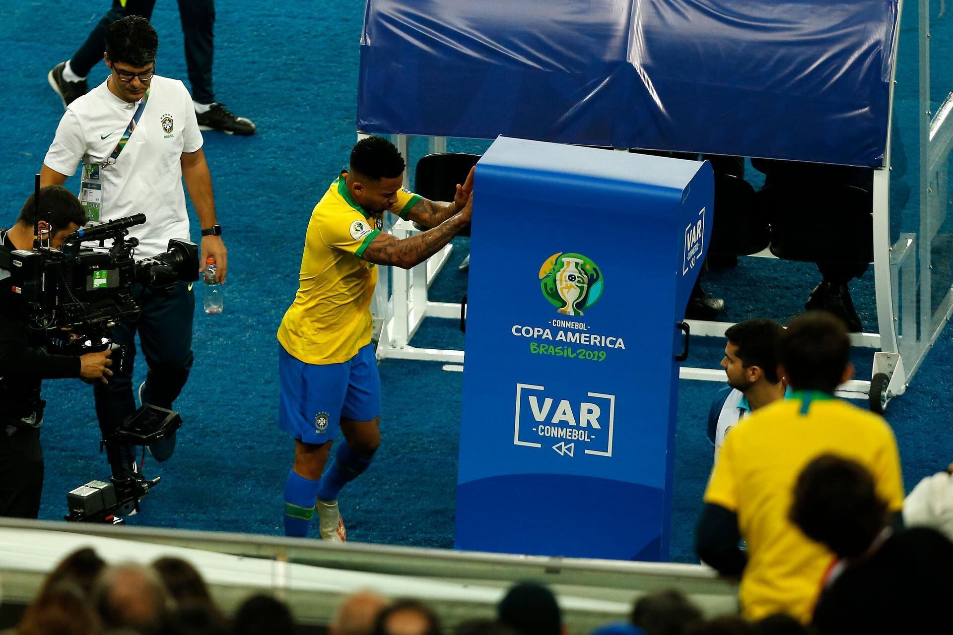 Gabriel Jesus Meltdown Brazil Striker Attacks Var Monitor After Copa America Final Red Card