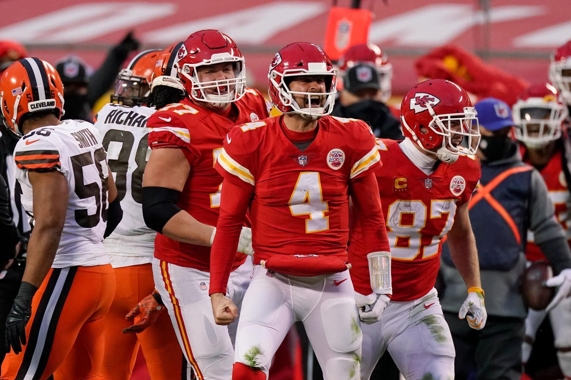 Chiefs' Patrick Mahomes, Tyreek Hill show out in win over Buccaneers 