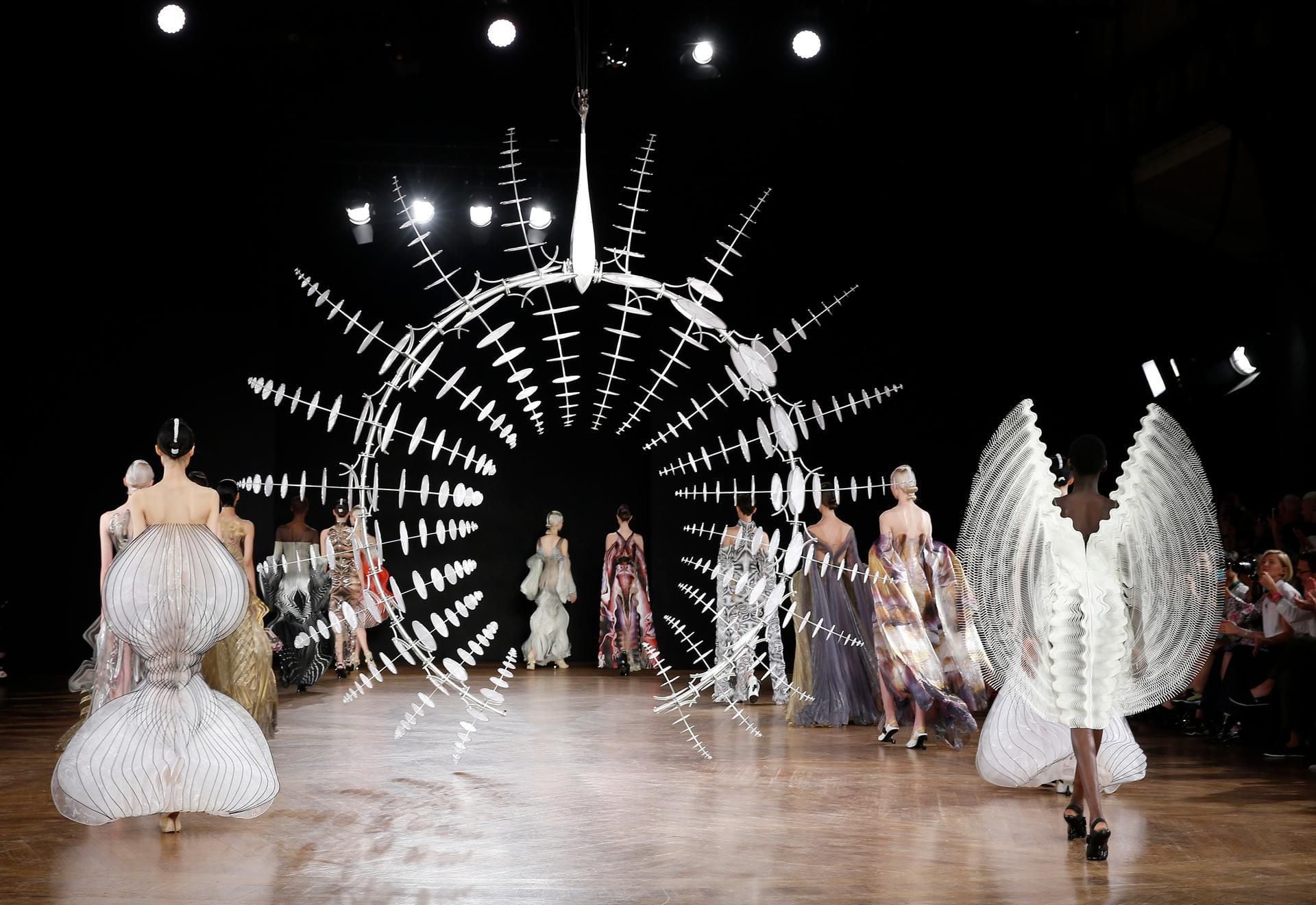 Paris Haute Couture: Dior, Iris Van Herpen & Giambattista Valli – in  pictures